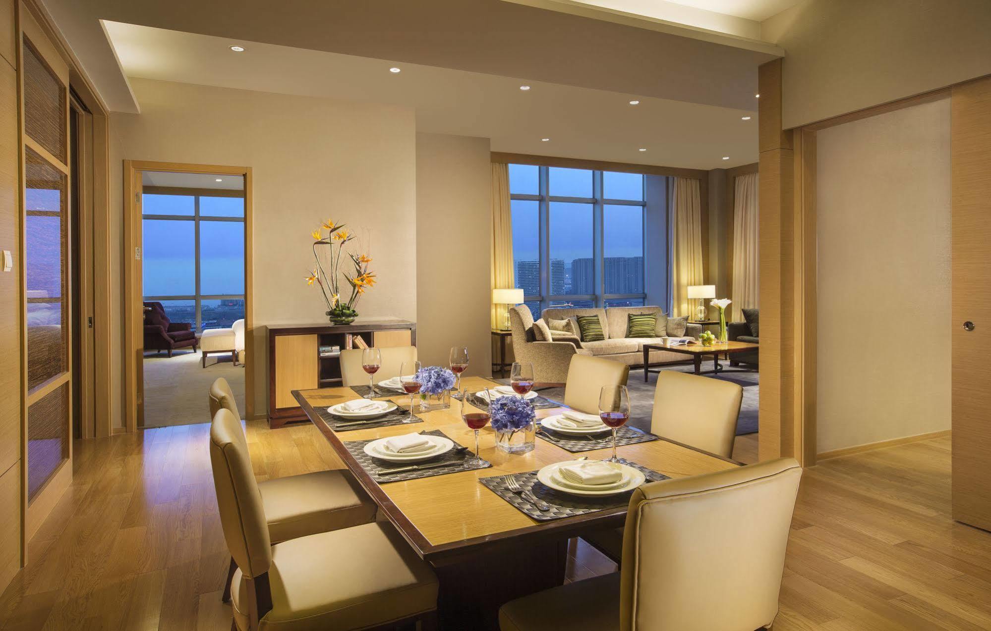 ซอเมอร์เซ็ท แกรนด์ เซ็นทรัล ตาเหลียน Apartment ต้าเหลียน ภายนอก รูปภาพ